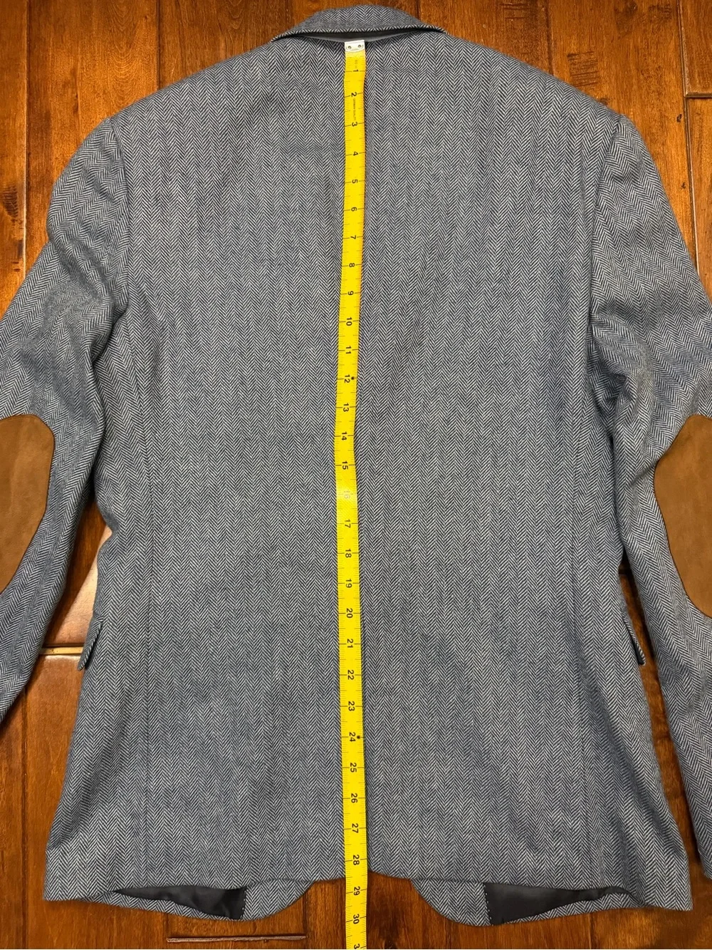 H&M Blue Herringbone Blazer with Brown Elbow Patches Extra fine Wool sz. 38R